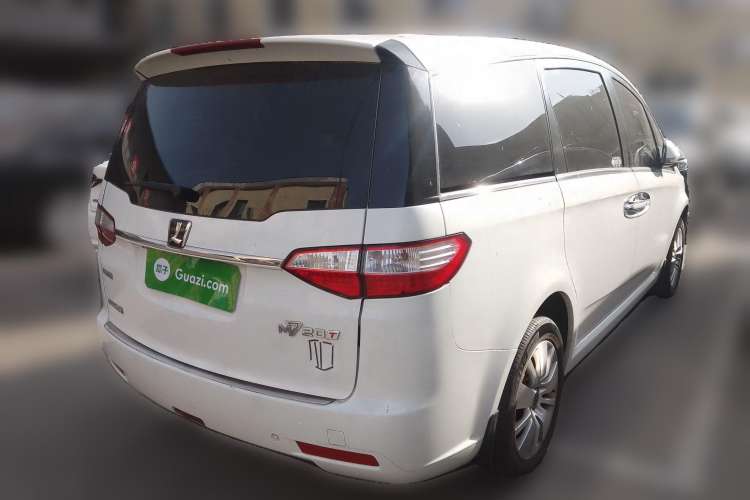 Used Luxgen Great 7 MPV 2015 2.0T Luxury Model Rear Right 45 Deg