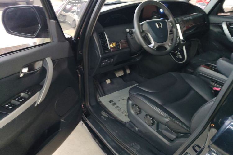 Used Luxgen Great 7 MPV 2016 2.0T Comfort Edition Driver Seat