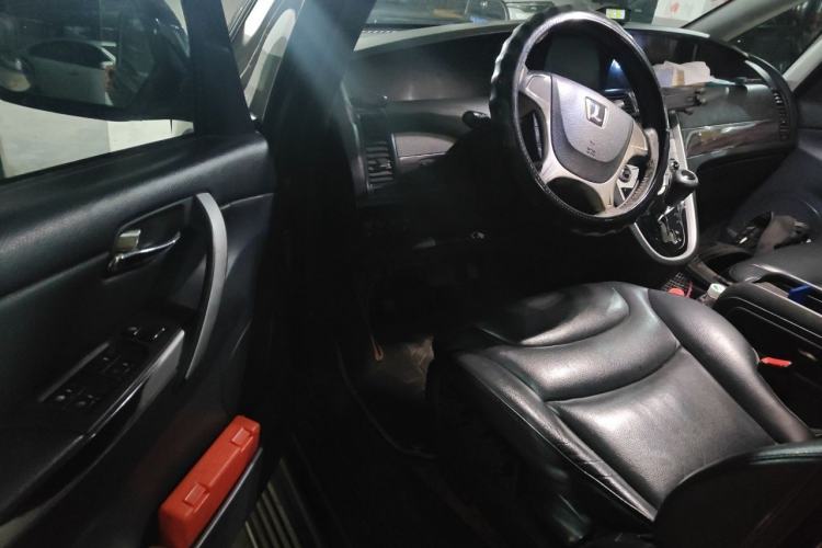 Used Luxgen Great 7 MPV 2016 2.0T Comfort Edition Driver Seat