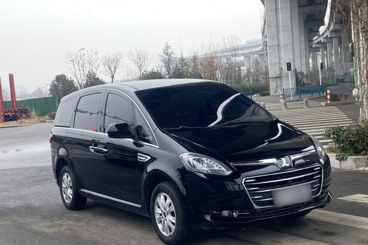 Used Luxgen Great 7 MPV 2016 2.0T Comfort Edition Exterior 5