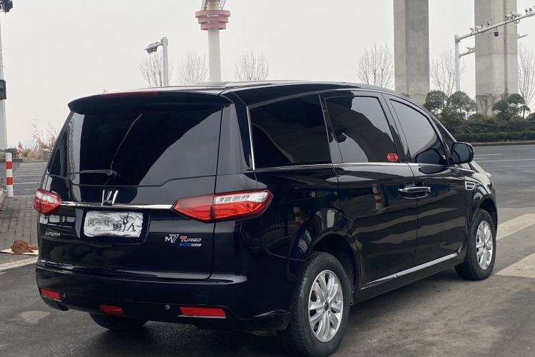 Used Luxgen Great 7 MPV 2016 2.0T Comfort Edition Exterior 9