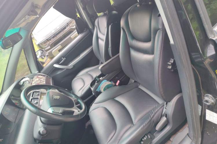 Used Luxgen Great 7 MPV 2016 2.0T Luxury Model Left Front Seat