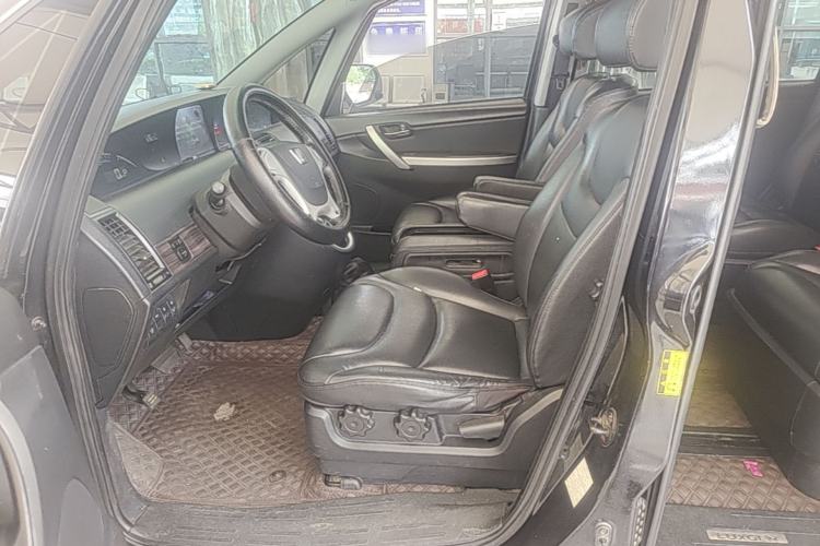 Used Luxgen Great 7 MPV 2016 2.0T Luxury Model Left Front Seat