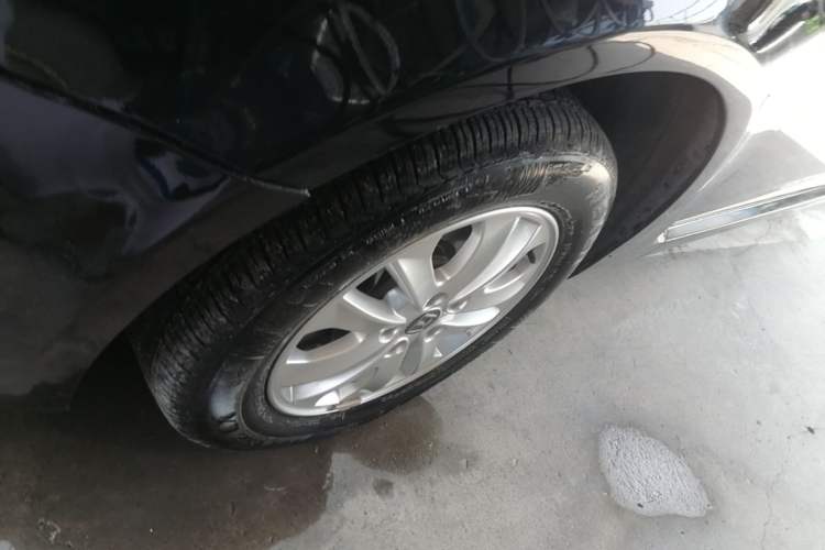 Used Luxgen Great 7 MPV 2016 2.0T Comfort Edition Left Front Wheel Hub
