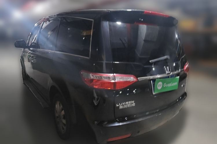 Used Luxgen Great 7 MPV 2016 2.0T Comfort Edition Rear Left 45 Deg