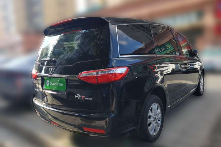 Used Luxgen Great 7 MPV 2016 2.0T Luxury Model Rear Right 45 Deg