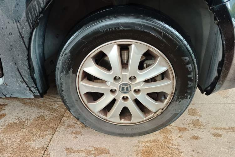 Used Luxgen Great 7 MPV 2016 2.0T Comfort Edition Right Front Wheel Hub