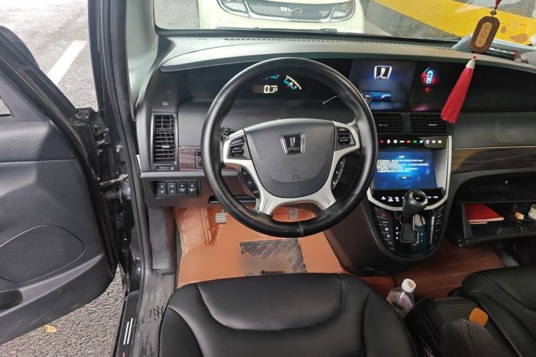 Used Luxgen Great 7 MPV 2016 2.2T Smart Enjoyment Version Steering Wheel