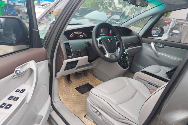 Used Luxgen Great 7 MPV 2016 2.2T Smart Enjoyment Version Driver Seat