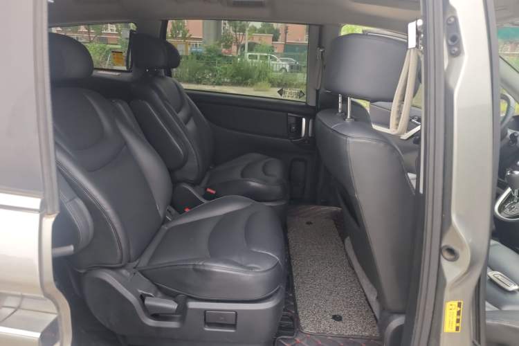 Used Luxgen Great 7 MPV 2016 2.0T Luxury Model Interior 4