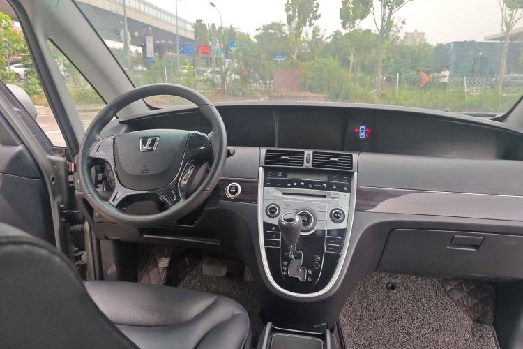 Used Luxgen Great 7 MPV 2016 2.0T Luxury Model Interior 5
