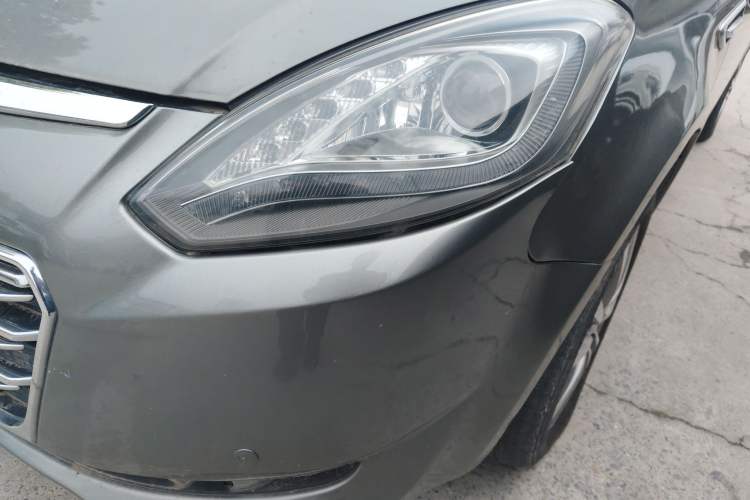 Used Luxgen Great 7 MPV 2016 2.2T Smart Enjoyment Version Left Front Headlight