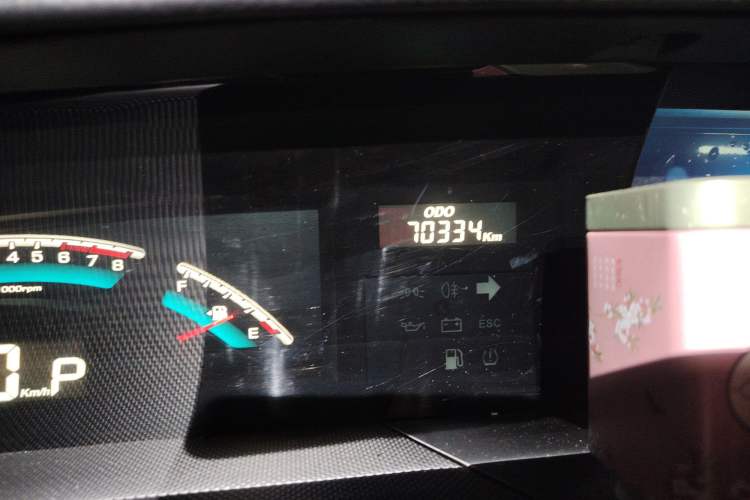 Used Luxgen Great 7 MPV 2016 2.0T Comfort Edition Odometer Close Up