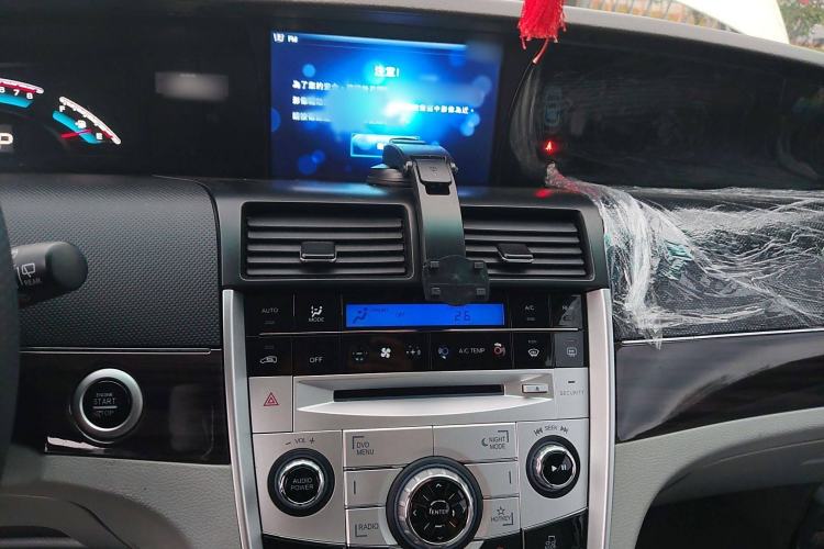 Used Luxgen Great 7 MPV 2016 2.0T Luxury Model Audio And AC Panel