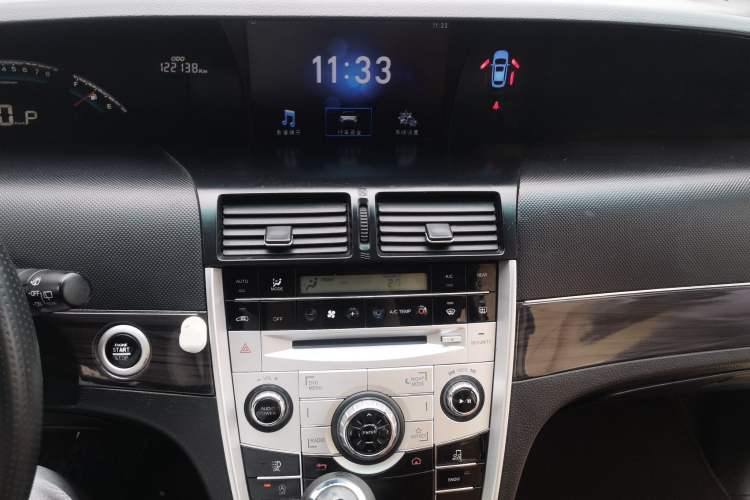 Used Luxgen Great 7 MPV 2016 2.0T Luxury Model Audio And AC Panel