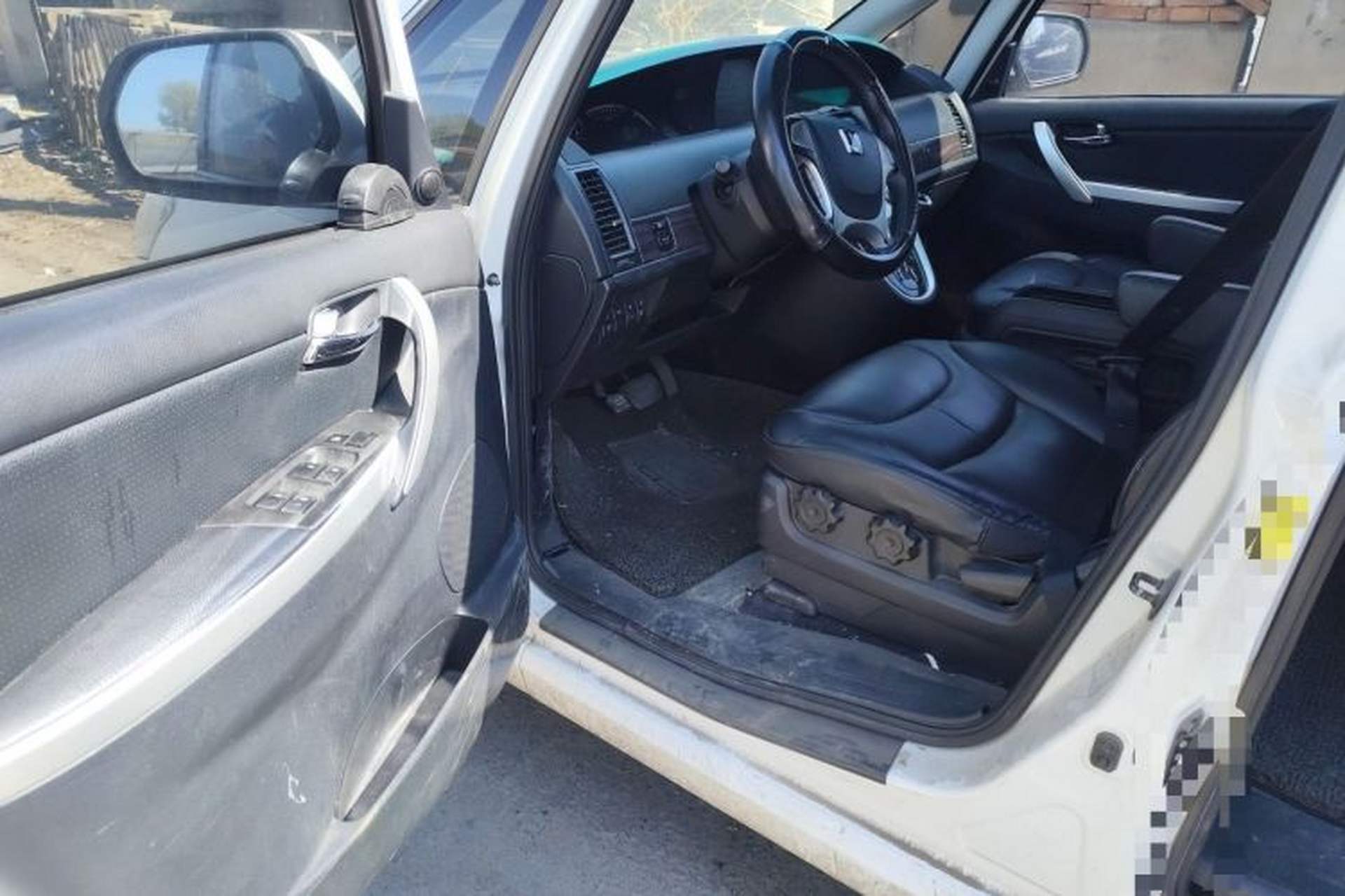 Used Luxgen Great 7 MPV 2016 2.0T Comfort Edition Driver Seat
