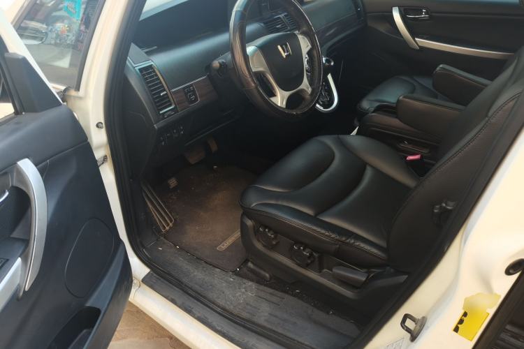 Used Luxgen Great 7 MPV 2016 2.0T Luxury Model Driver Seat