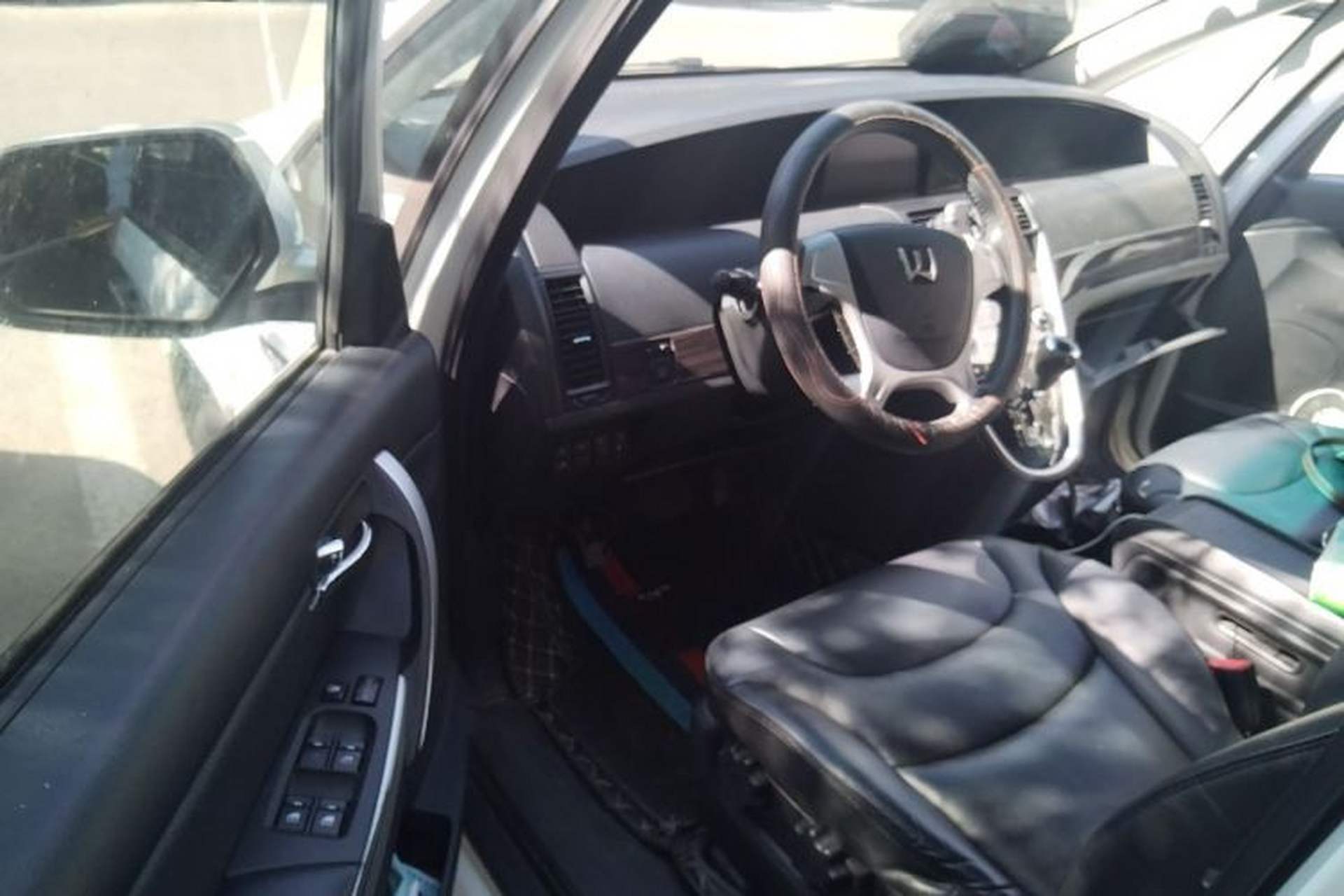 Used Luxgen Great 7 MPV 2016 2.0T Comfort Edition Driver Seat