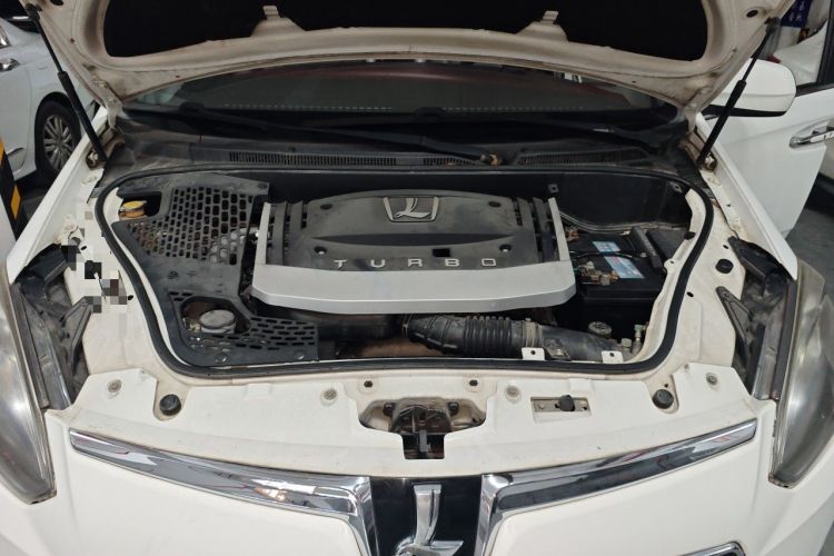 Used Luxgen Great 7 MPV 2016 2.0T Comfort Edition Engine Bay