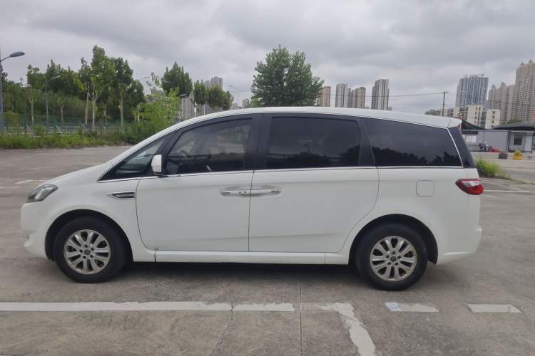Used Luxgen Great 7 MPV 2016 2.0T Luxury Model Exterior 10