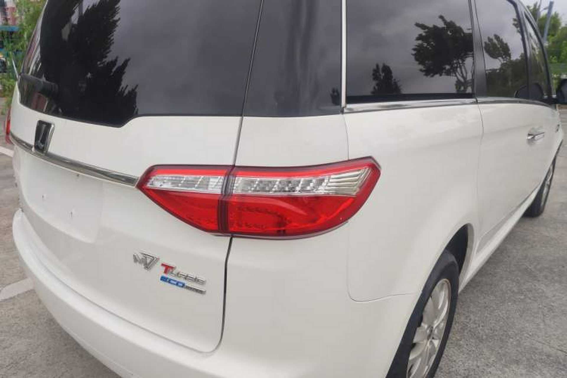 Used Luxgen Great 7 MPV 2016 2.0T Luxury Model Exterior 12