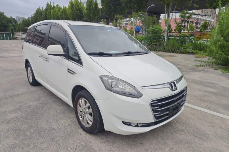 Used Luxgen Great 7 MPV 2016 2.0T Luxury Model Exterior 2