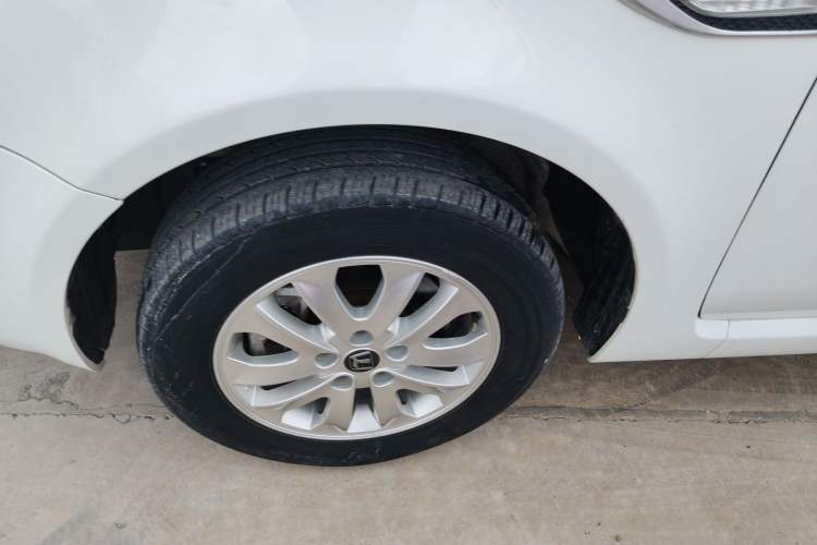 Used Luxgen Great 7 MPV 2016 2.0T Luxury Model Exterior 2