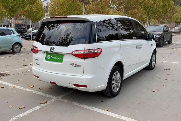 Used Luxgen Great 7 MPV 2016 2.0T Luxury Model Exterior 3