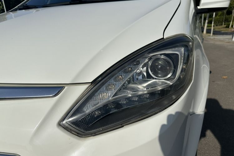 Used Luxgen Great 7 MPV 2016 2.0T Comfort Edition Exterior 6