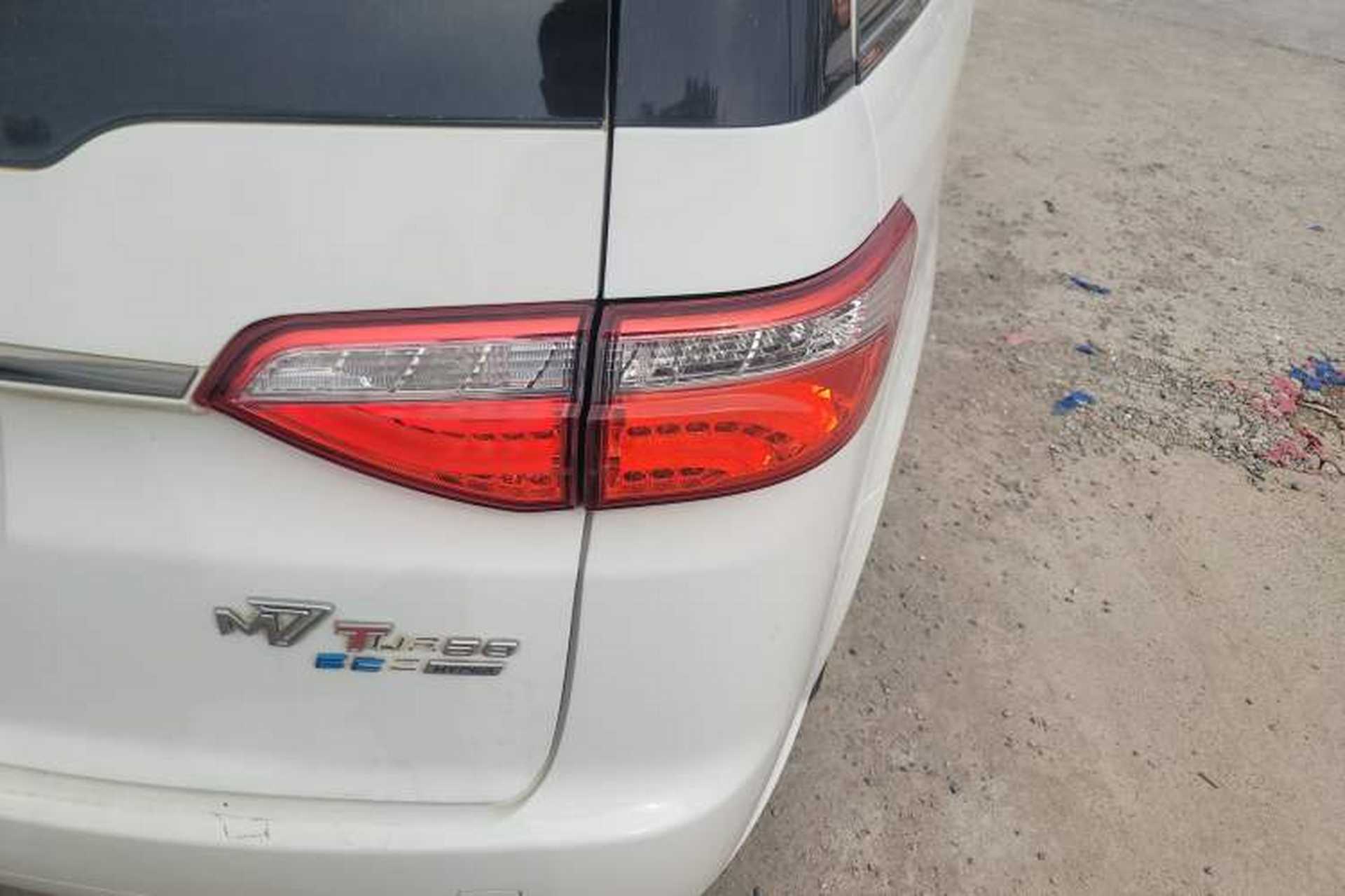 Used Luxgen Great 7 MPV 2016 2.0T Luxury Model Exterior 6