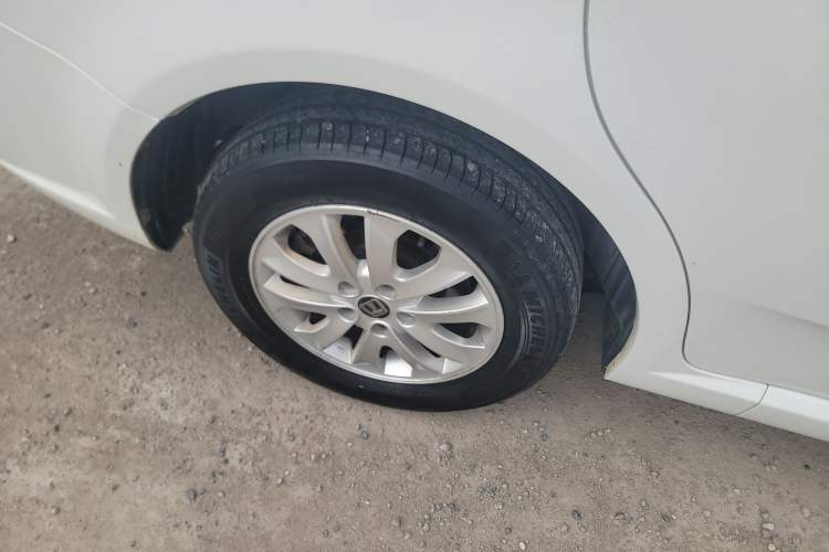 Used Luxgen Great 7 MPV 2016 2.0T Luxury Model Exterior 8