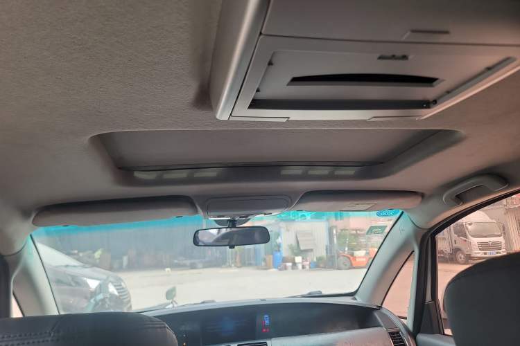 Used Luxgen Great 7 MPV 2016 2.0T Luxury Model Headliner