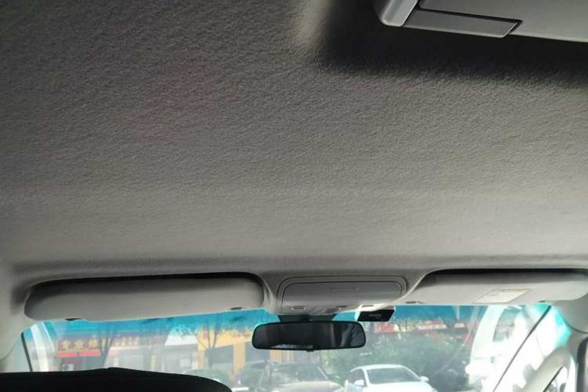 Used Luxgen Great 7 MPV 2016 2.0T Comfort Edition Headliner