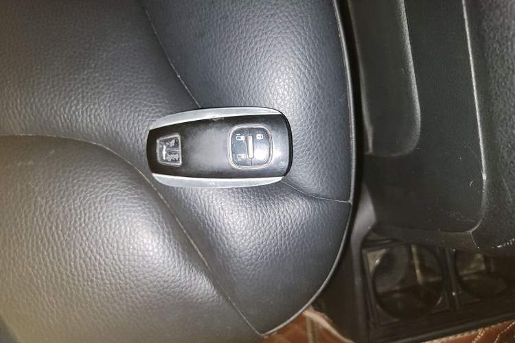 Used Luxgen Great 7 MPV 2016 2.0T Luxury Model Interior 1