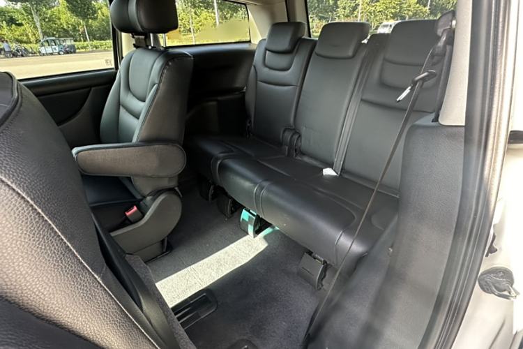 Used Luxgen Great 7 MPV 2016 2.0T Comfort Edition Interior 2