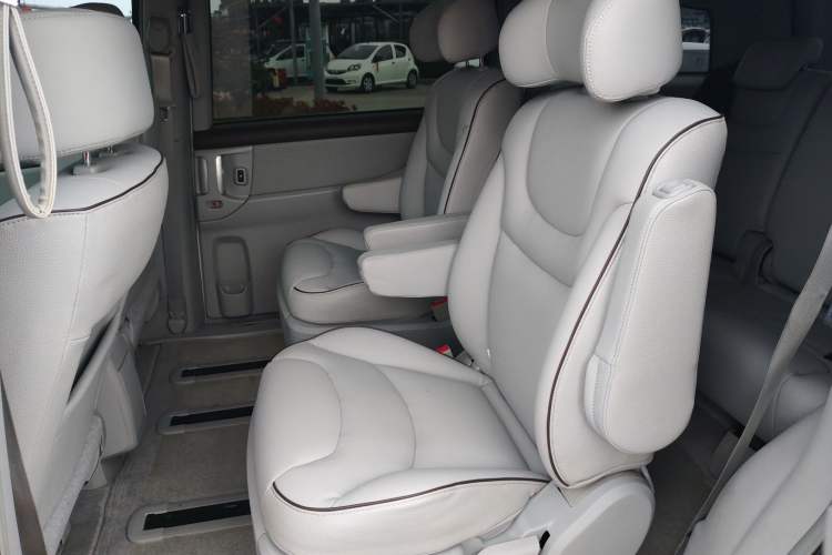 Used Luxgen Great 7 MPV 2016 2.0T Luxury Model Interior 4