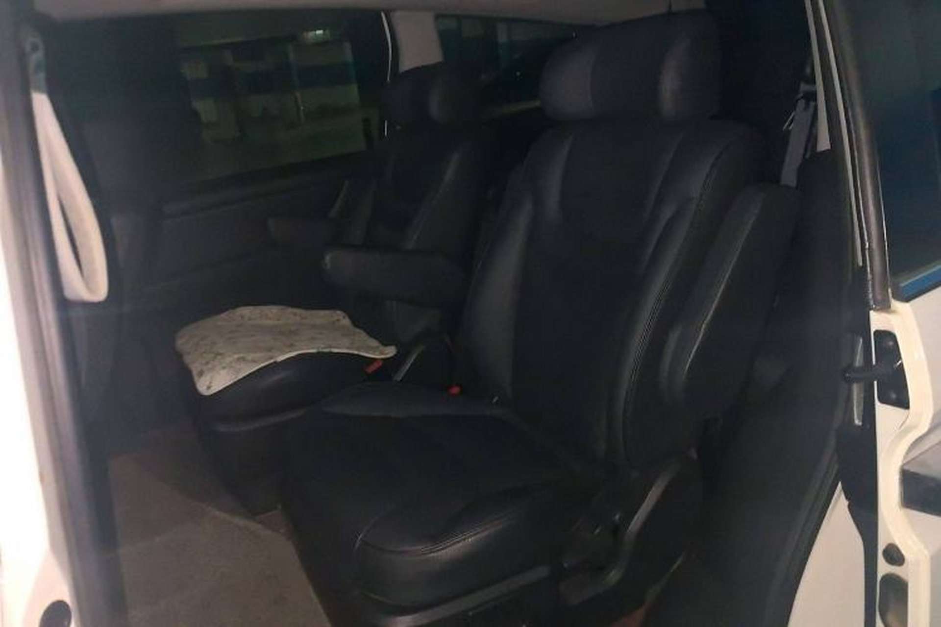 Used Luxgen Great 7 MPV 2016 2.0T Comfort Edition Interior 4