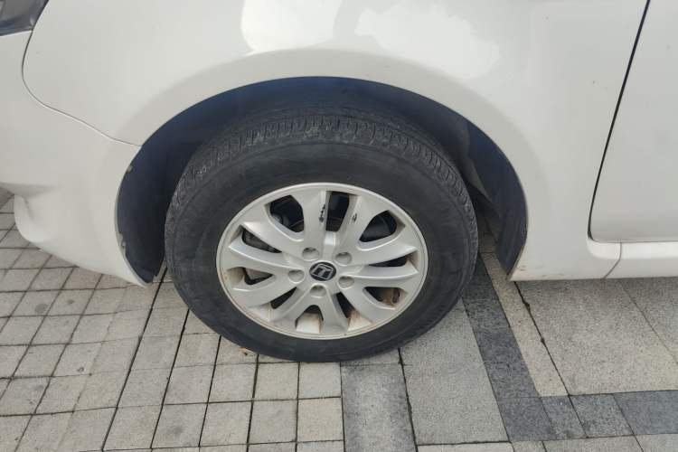 Used Luxgen Great 7 MPV 2016 2.0T Luxury Model Left Front Wheel Hub