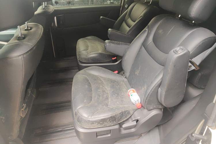 Used Luxgen Great 7 MPV 2016 2.0T Comfort Edition Left Rear Seat