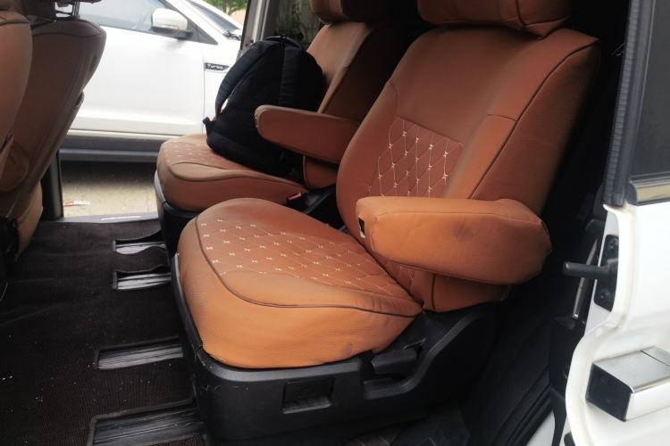 Used Luxgen Great 7 MPV 2016 2.0T Luxury Model Left Rear Seat