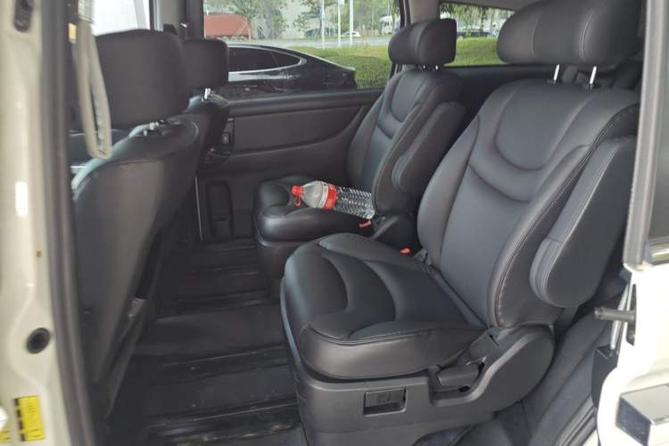 Used Luxgen Great 7 MPV 2016 2.0T Comfort Edition Left Rear Seat