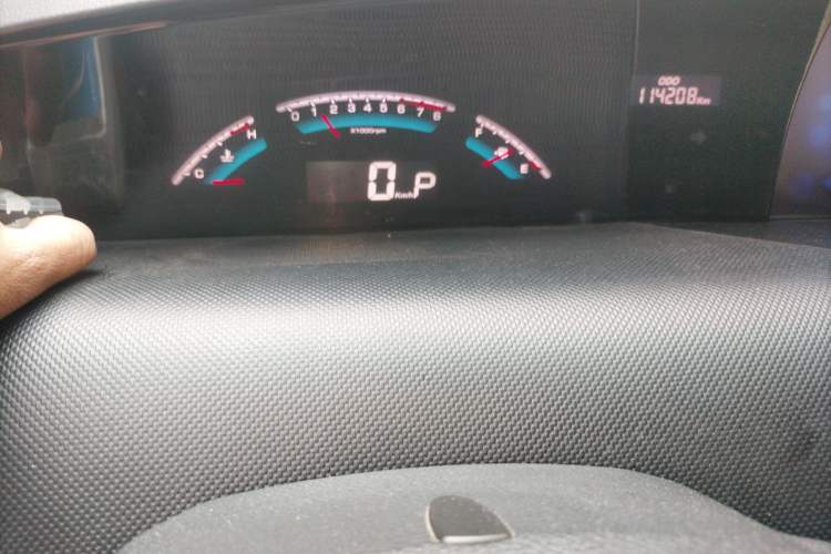 Used Luxgen Great 7 MPV 2016 2.0T Comfort Edition Odometer Close Up
