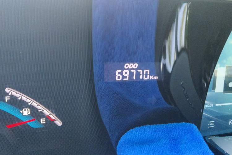 Used Luxgen Great 7 MPV 2016 2.0T Comfort Edition Odometer Close Up