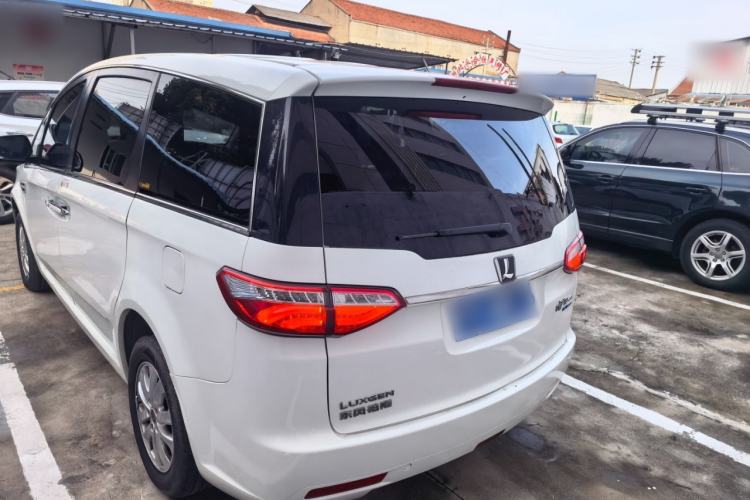 Used Luxgen Great 7 MPV 2016 2.0T Comfort Edition Rear Left 45 Deg