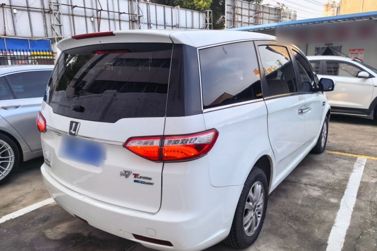 Used Luxgen Great 7 MPV 2016 2.0T Comfort Edition Rear Right 45 Deg