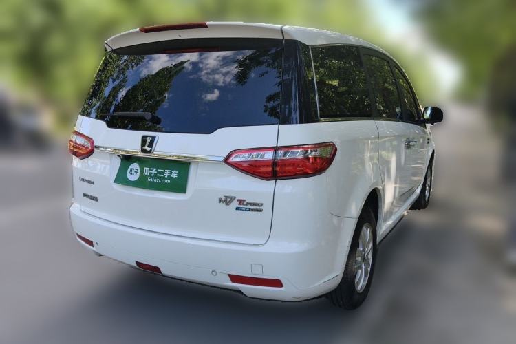 Used Luxgen Great 7 MPV 2016 2.0T Comfort Edition Rear Right 45 Deg