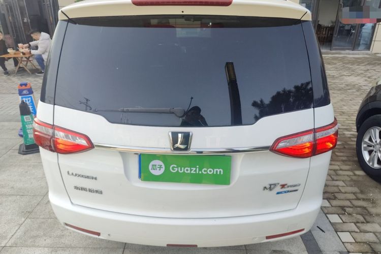 Used Luxgen Great 7 MPV 2016 2.0T Luxury Model Rear