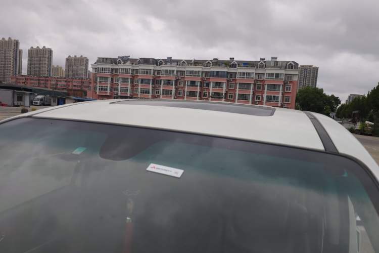 Used Luxgen Great 7 MPV 2016 2.0T Luxury Model Roof