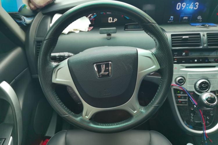 Used Luxgen Great 7 MPV 2016 2.0T Luxury Model Steering Wheel