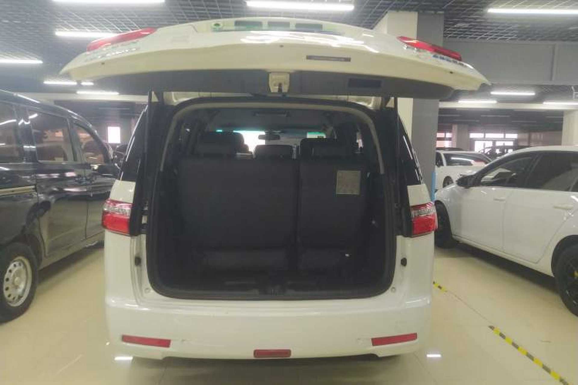 Used Luxgen Great 7 MPV 2016 2.0T Comfort Edition Trunk